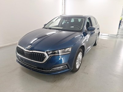 Kaufe SKODA OCTAVIA COMBI bei Ayvens Carmarket