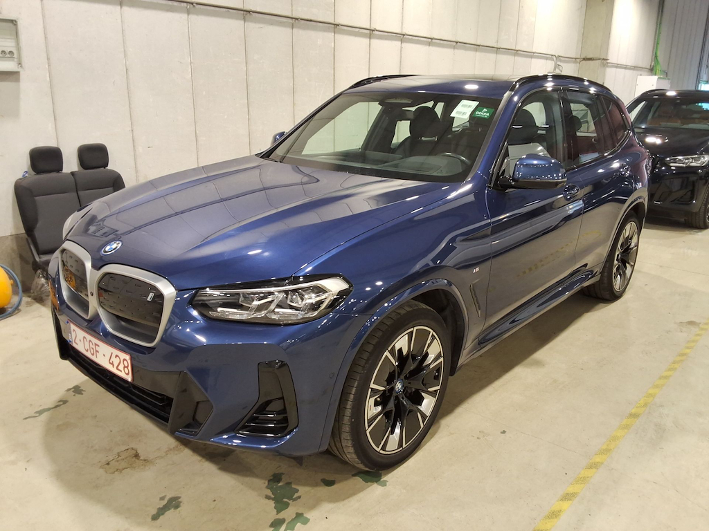 BMW iX3 80KWH AUTO