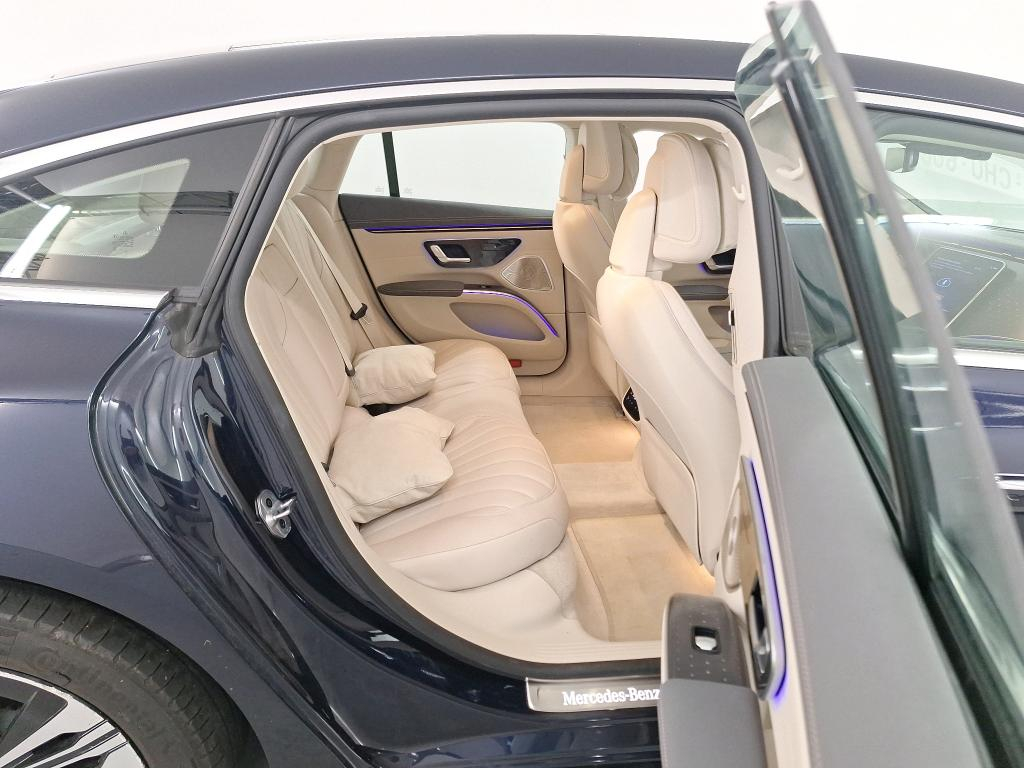 Foto 7 van Mercedes EQS