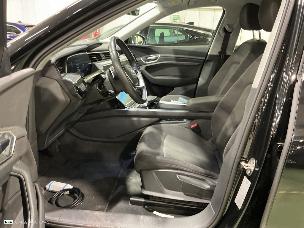 Foto 20 van Audi e-tron