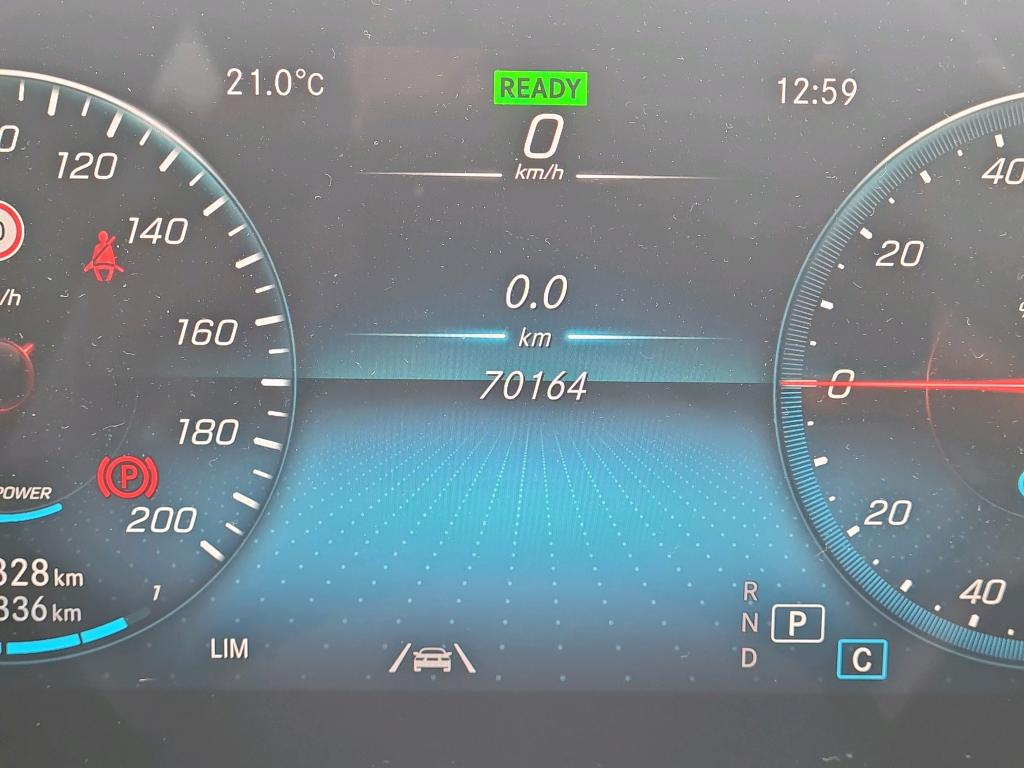 Foto 11 van Mercedes EQC