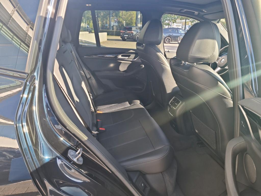 Foto 6 van BMW ix3
