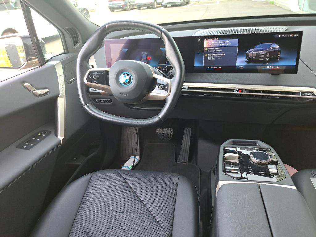 Foto 9 van BMW iX
