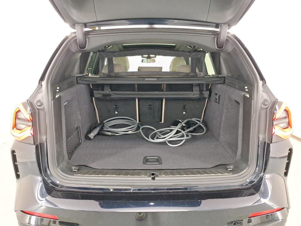 Foto 8 van BMW ix3