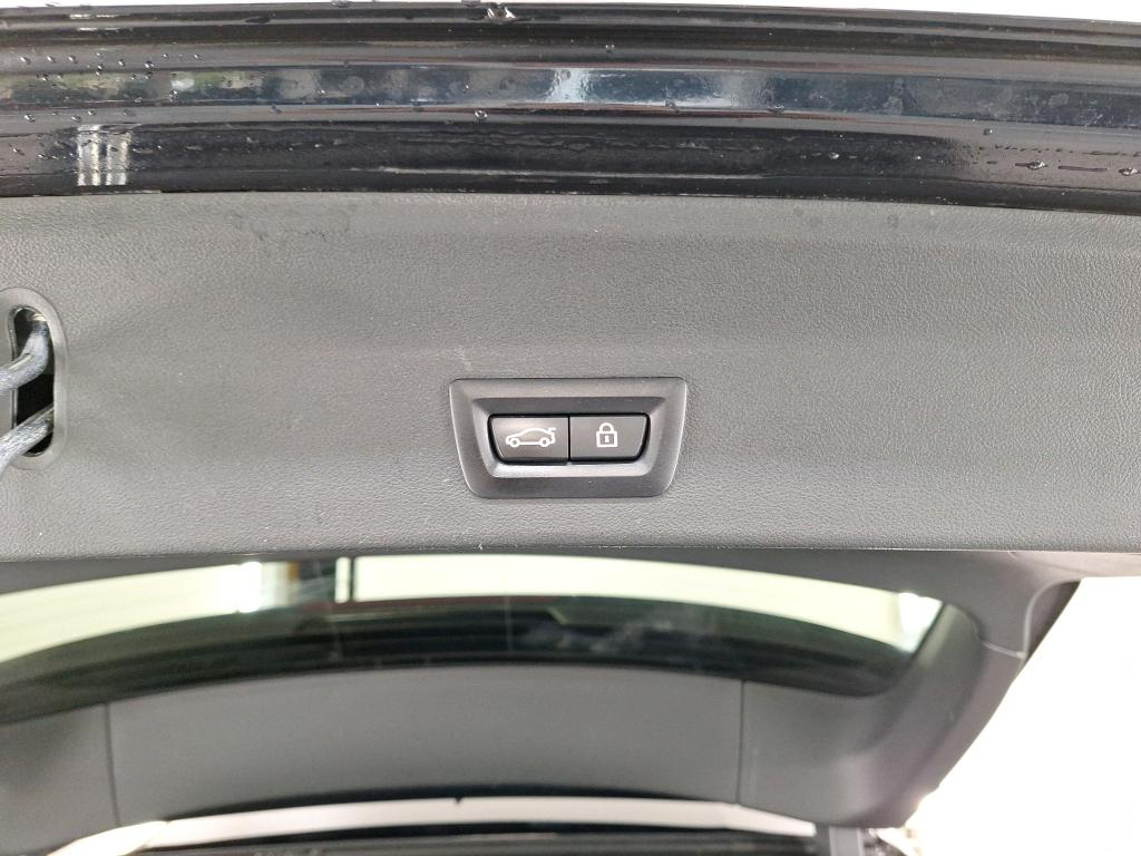 Foto 17 van BMW ix3