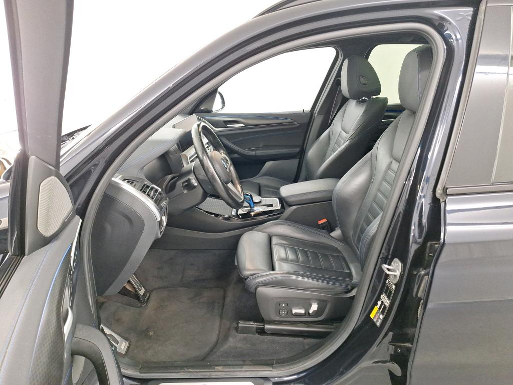 Foto 6 van BMW ix3