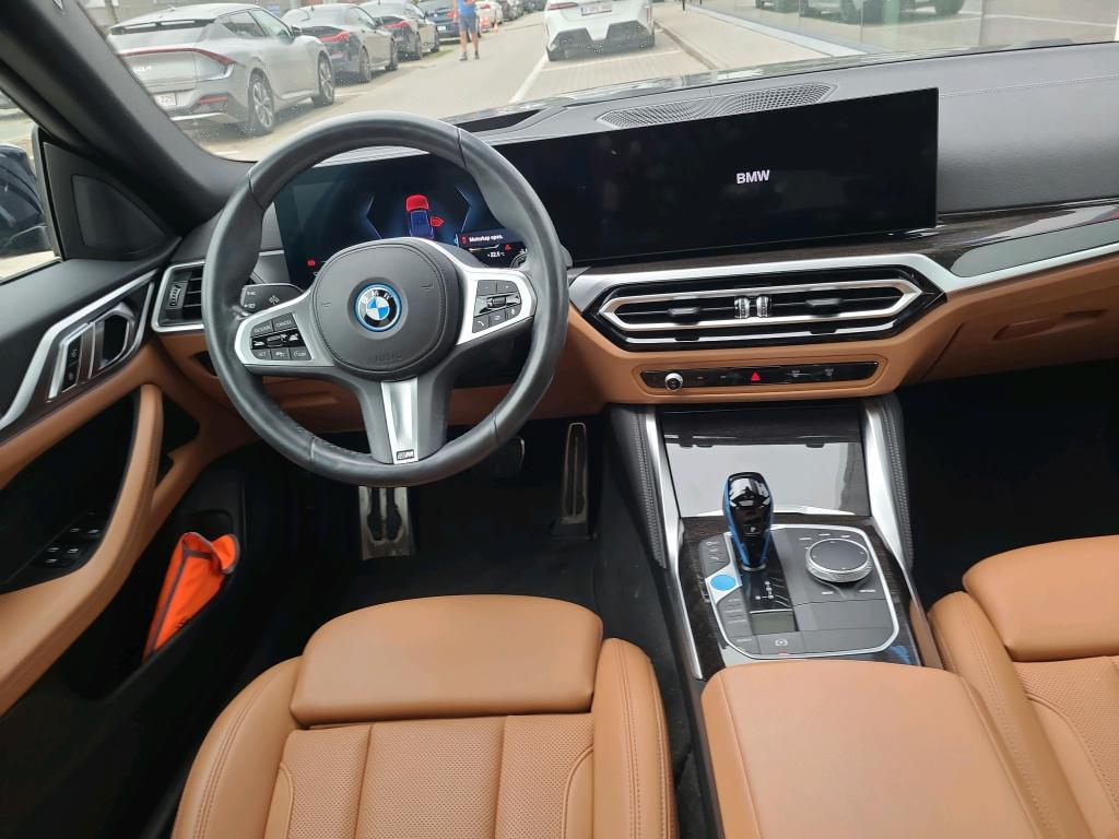 Foto 9 van BMW i4