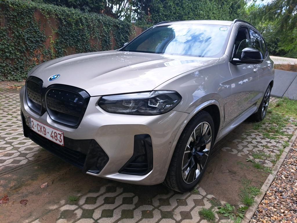 BMW iX3 80KWH AUTO