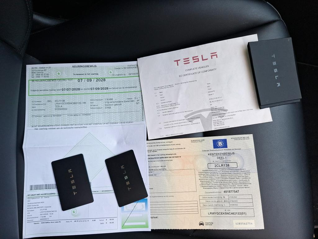 Foto 13 van Tesla Model Y