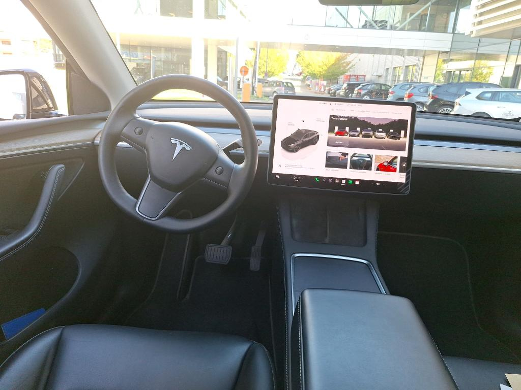 Foto 9 van Tesla Model Y