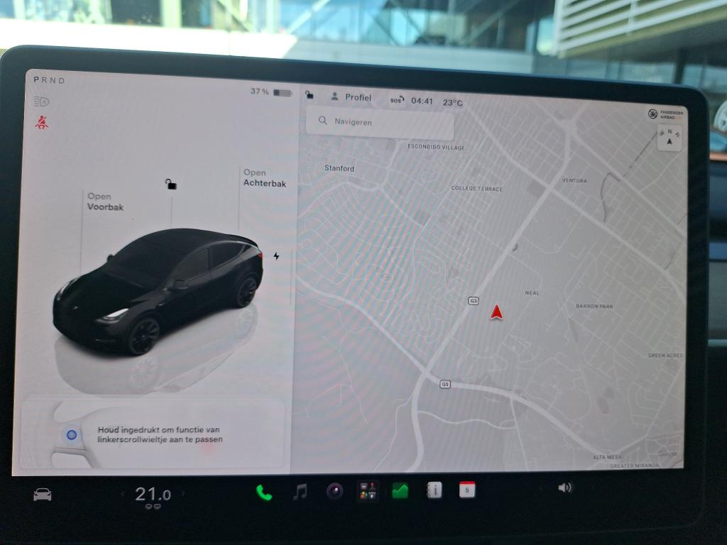 Foto 10 van Tesla Model Y