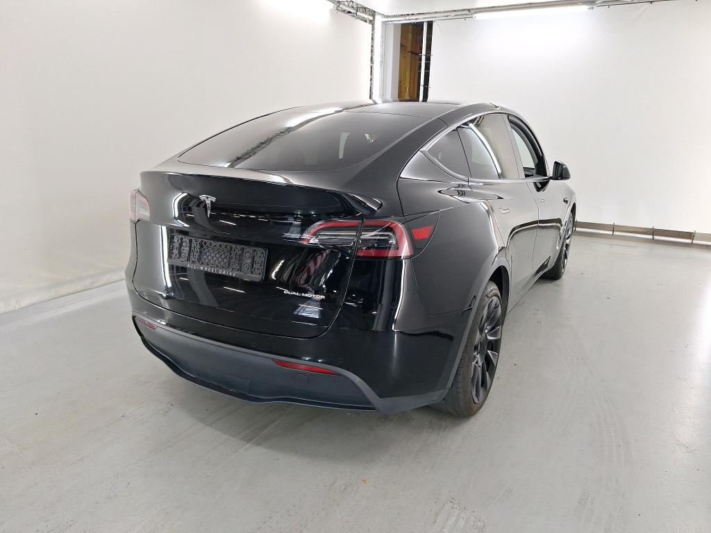 Foto 5 van Tesla Model Y