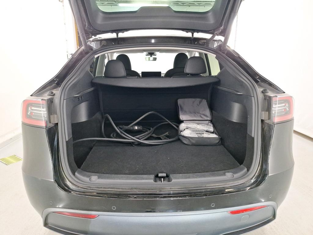 Foto 8 van Tesla Model Y