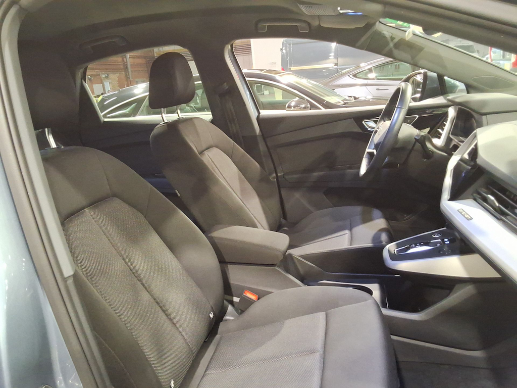 Foto 8 van Audi Q4 Sportback e-tron