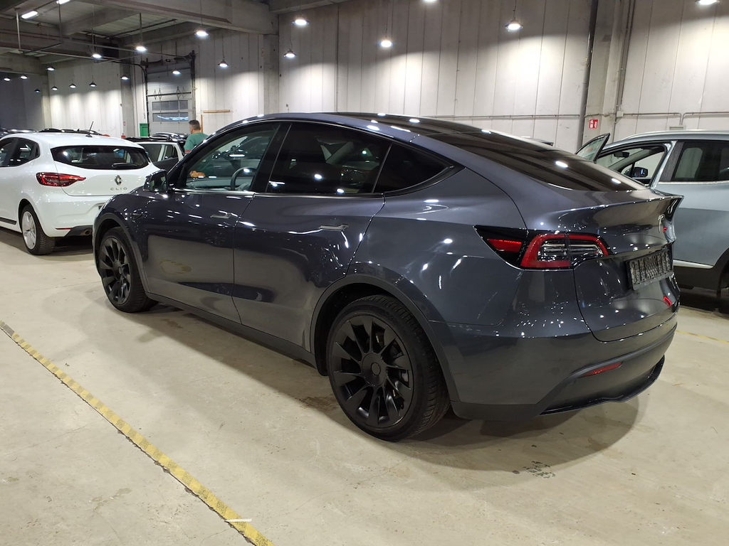 Foto 3 van Tesla Model Y