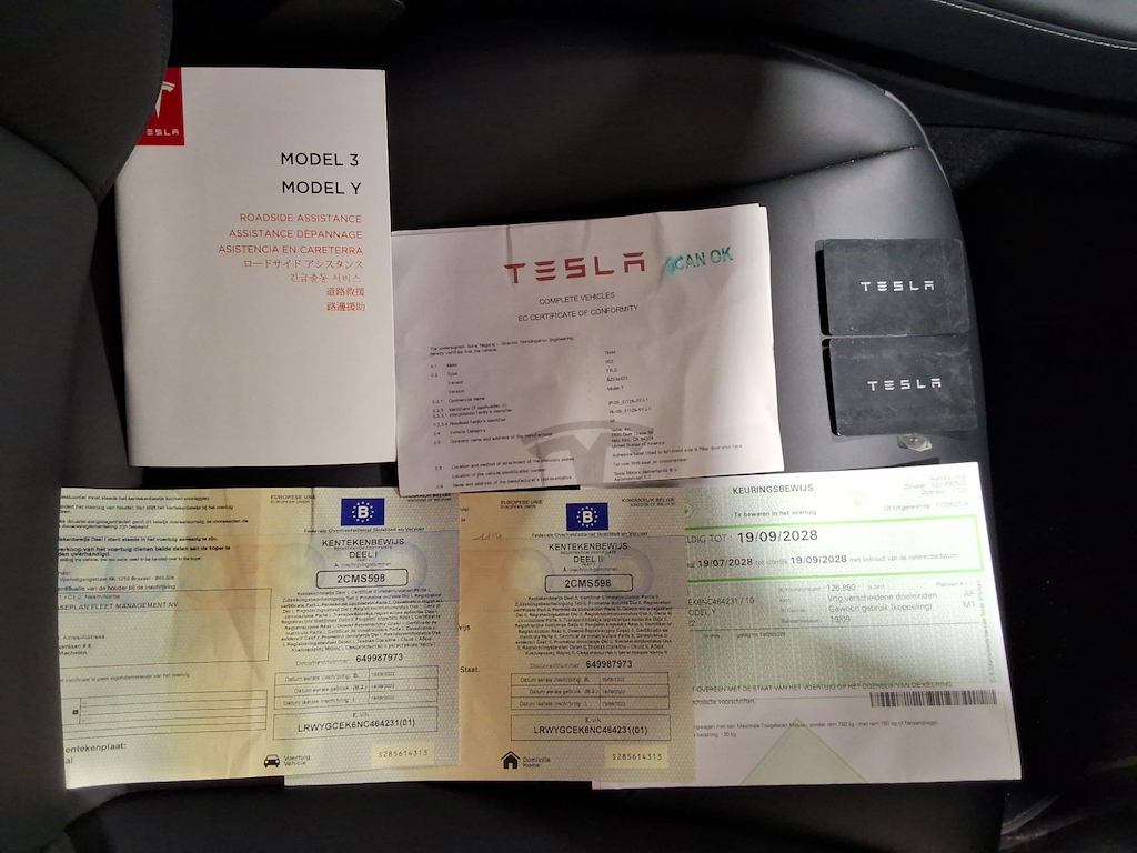 Foto 15 van Tesla Model Y