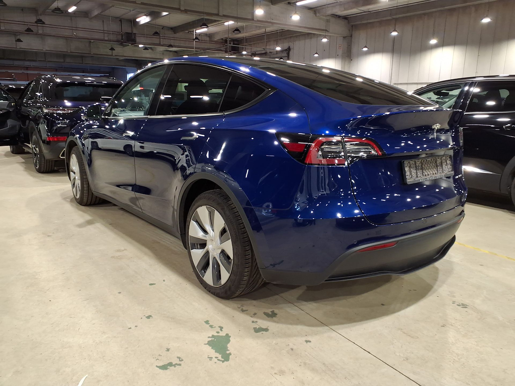 Foto 3 van Tesla Model Y