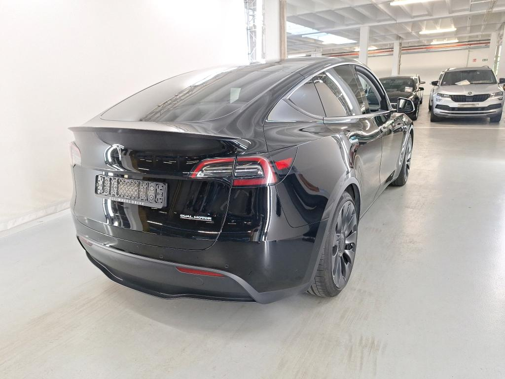 Foto 5 van Tesla Model Y