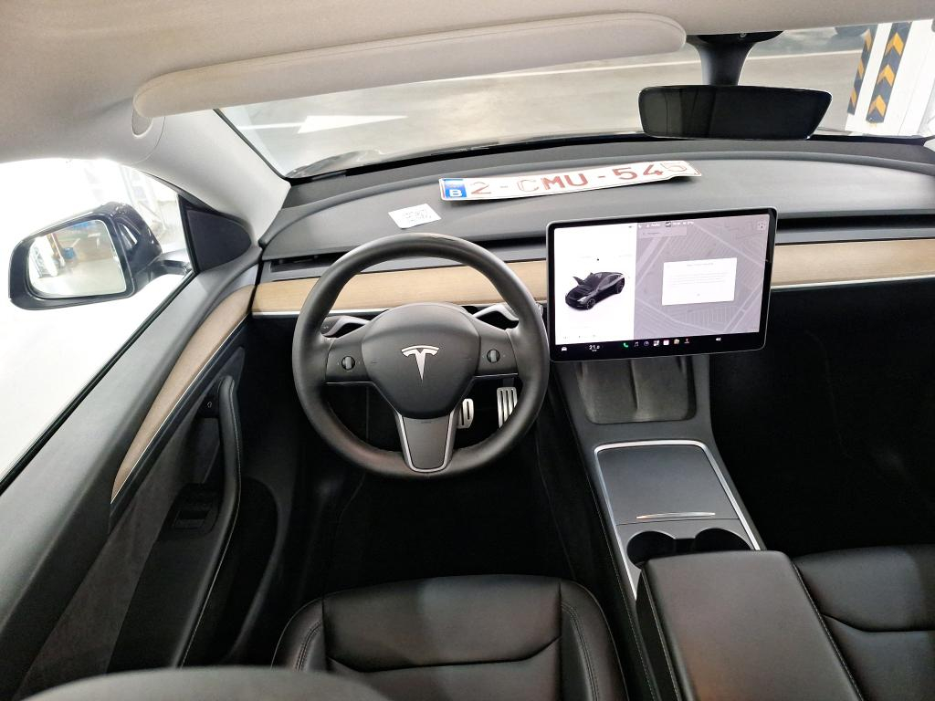 Foto 9 van Tesla Model Y