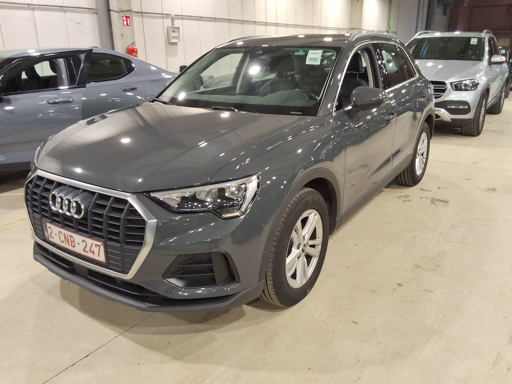 Audi Q3 2.0 35 TDI S TRONIC BUS. ED. ATTRACTION