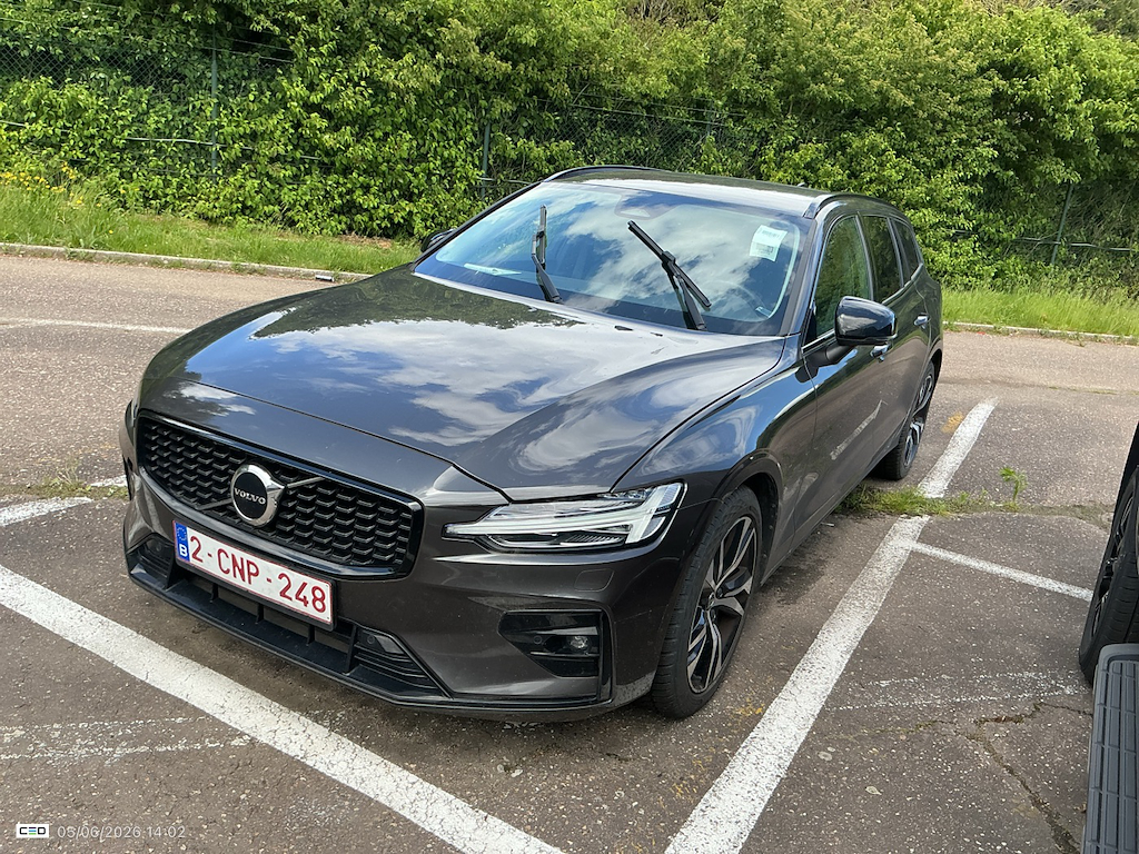 Volvo V60 2.0 B4 D MHEV PLUS DARK AUTO