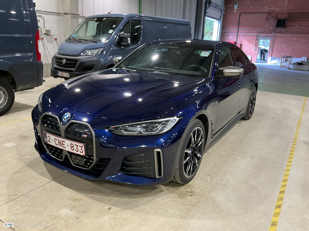 Foto 2 van BMW i4