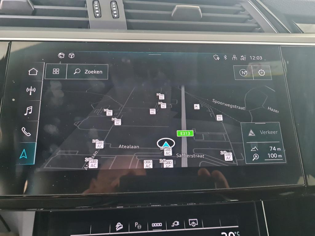 Foto 10 van Audi e-tron