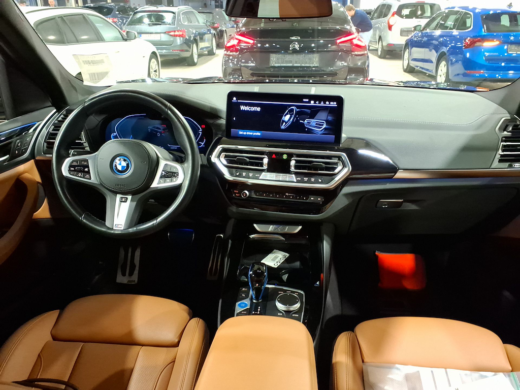 Foto 7 van BMW ix3