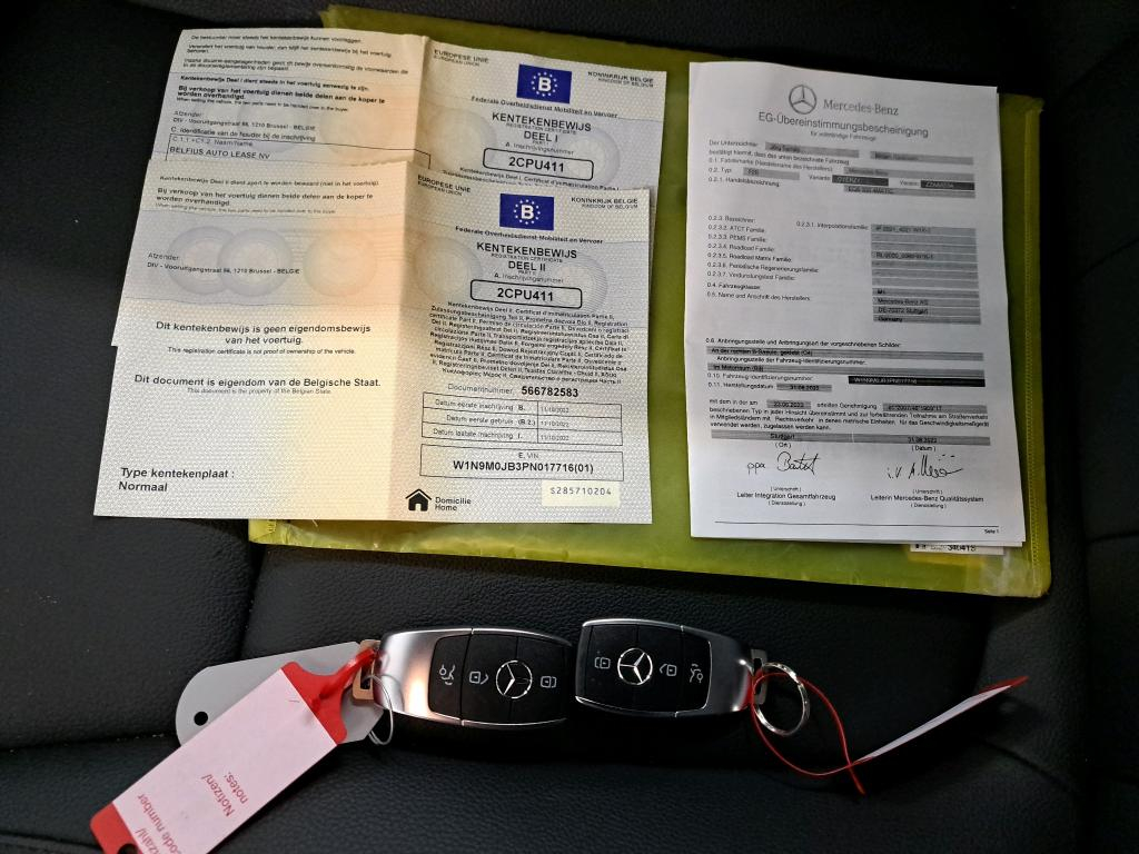 Foto 13 van Mercedes EQB