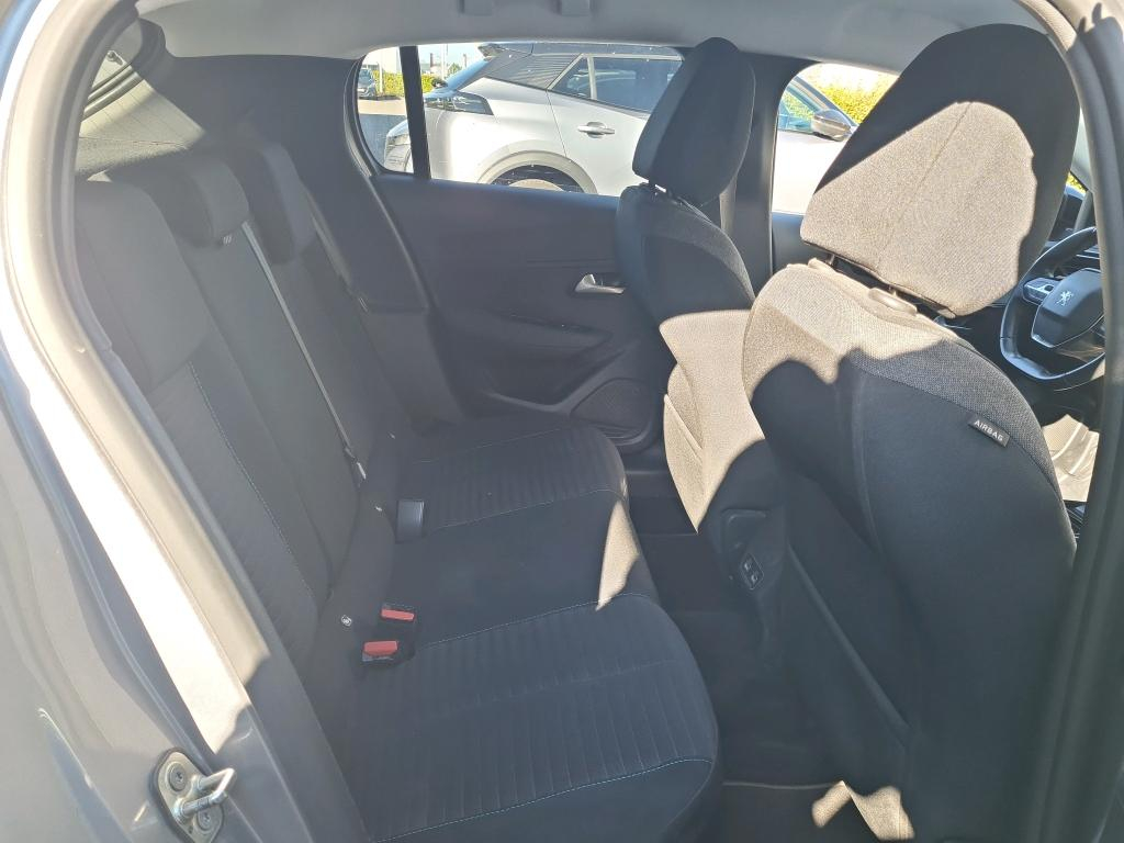 Foto 7 van Peugeot E-208