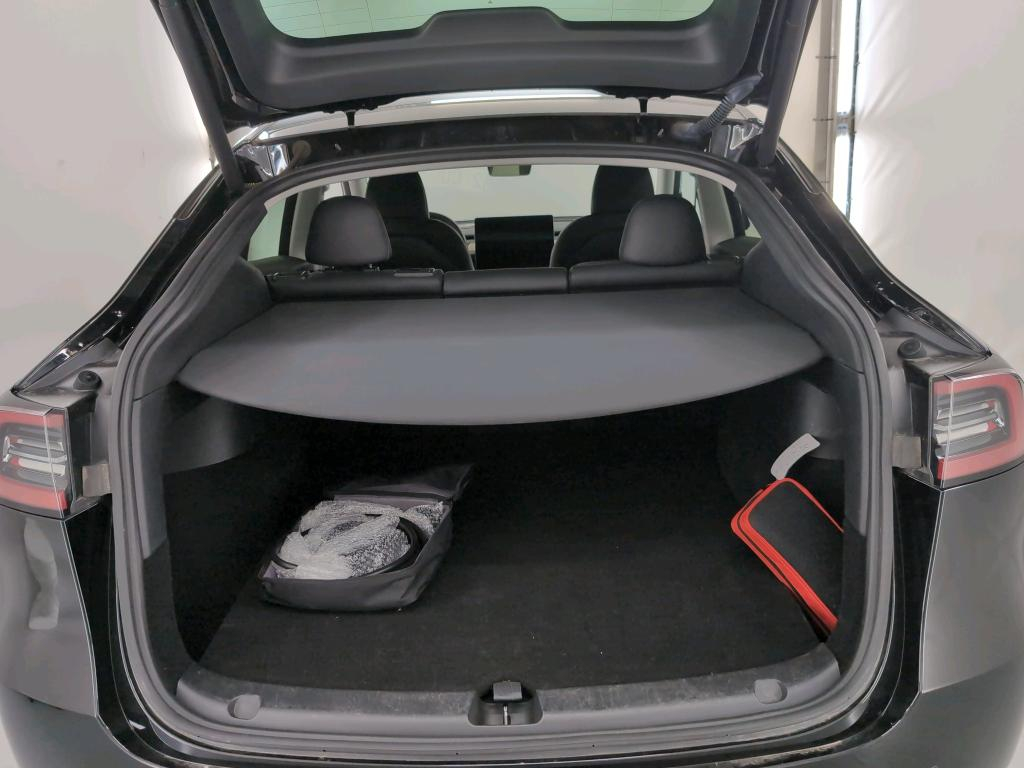 Foto 6 van Tesla Model Y