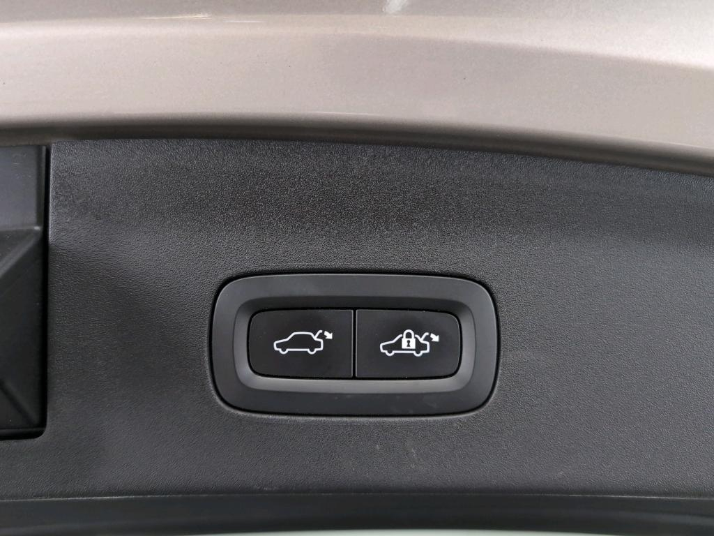 Foto 17 van Polestar 2