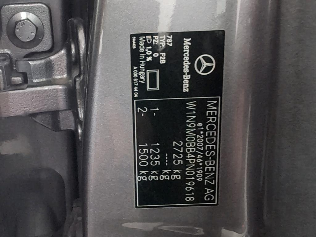 Foto 11 van Mercedes EQB