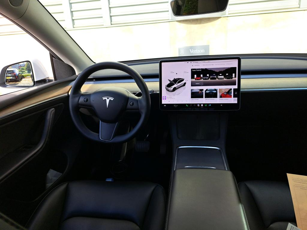 Foto 9 van Tesla Model Y