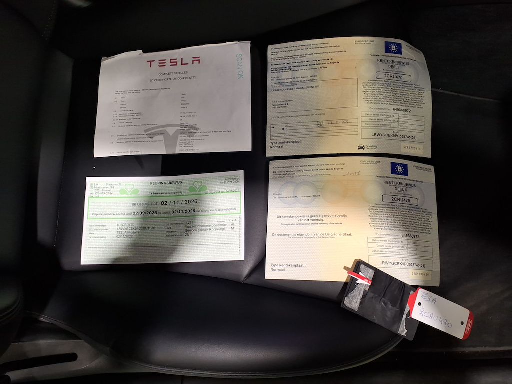 Foto 13 van Tesla Model Y