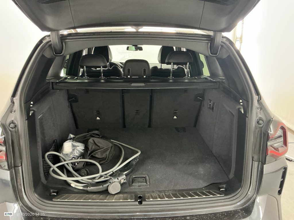 Foto 19 van BMW ix3