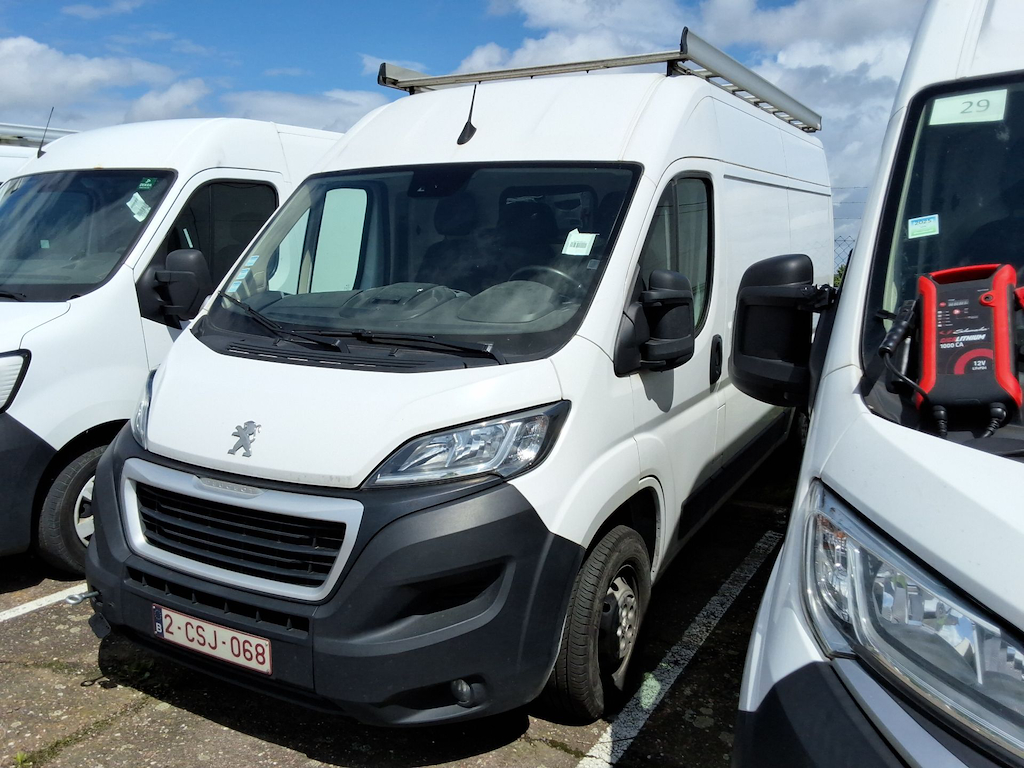 Peugeot BOXER 2.2 BLUEHDI S-S 140 ASPHALT 335 L2H2