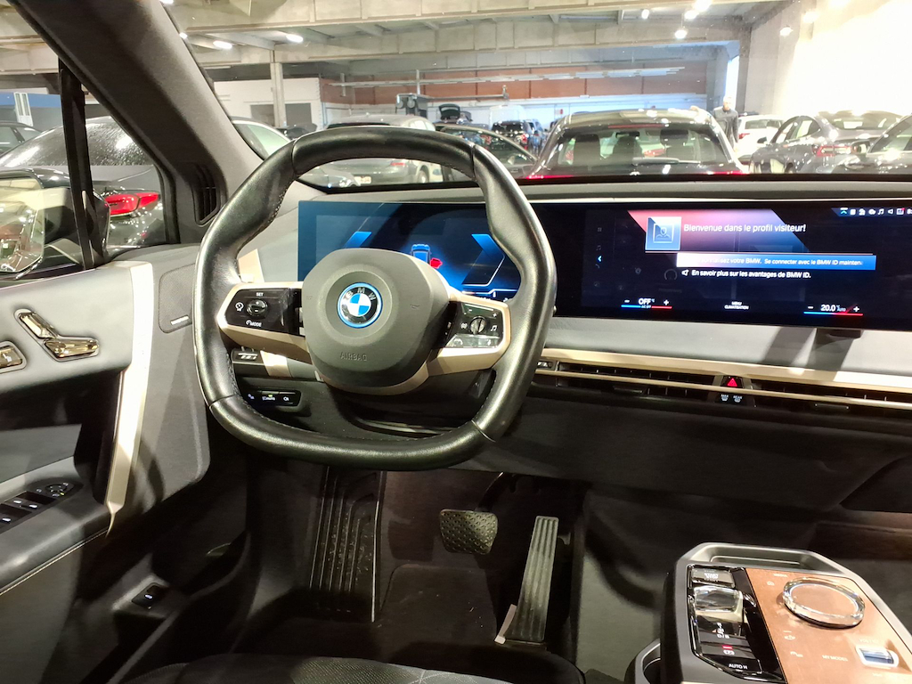 Foto 6 van BMW iX