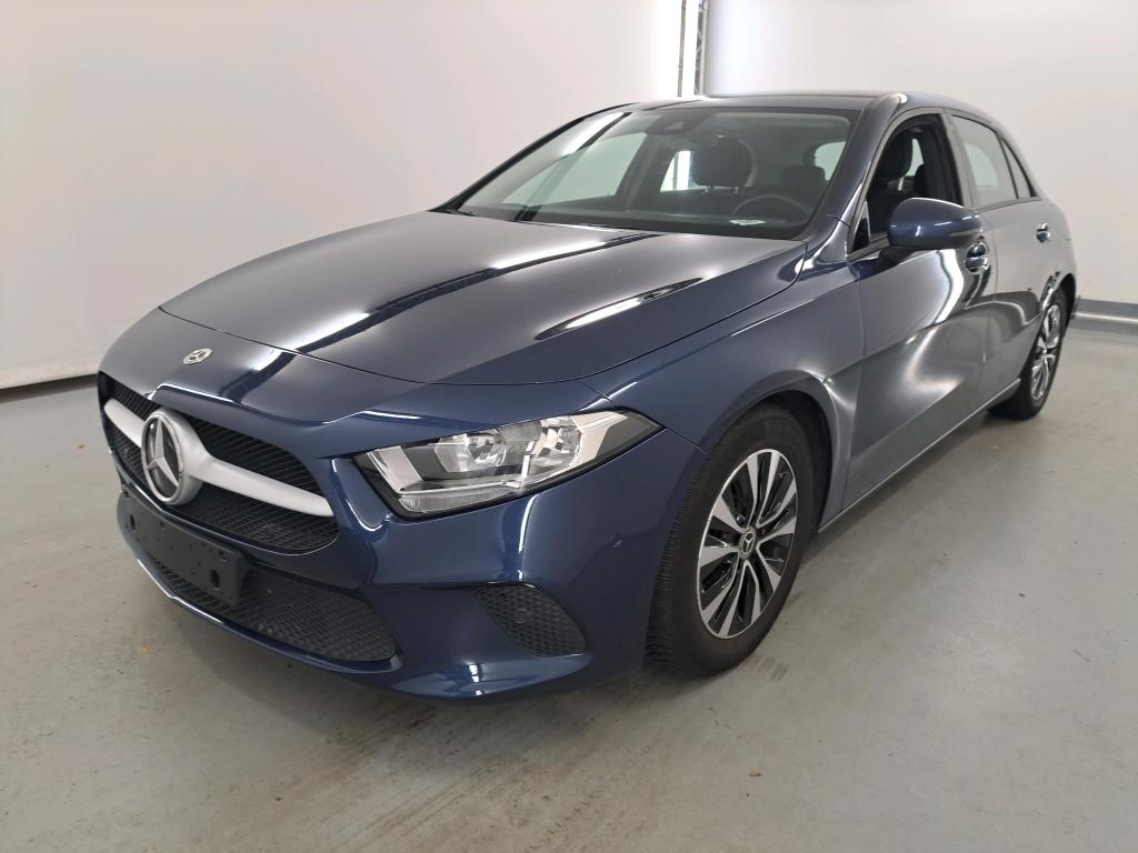 Mercedes-Benz A -CLSS 1.3  180 BUSINESS SOLUTION ESSENTIL