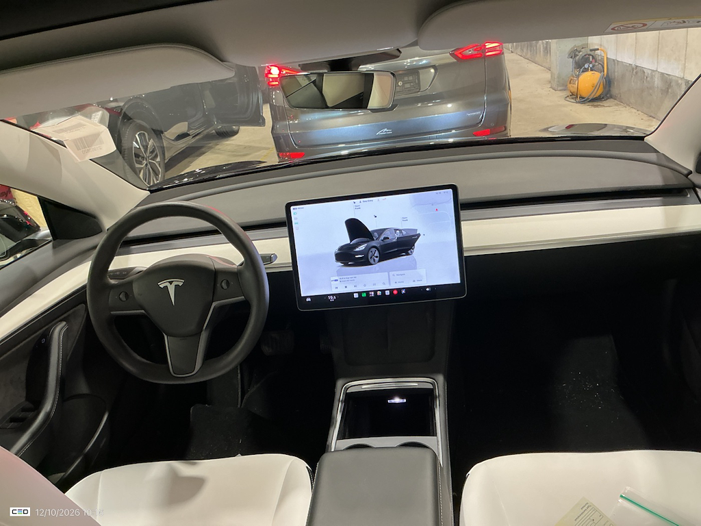 Foto 11 van Tesla Model 3