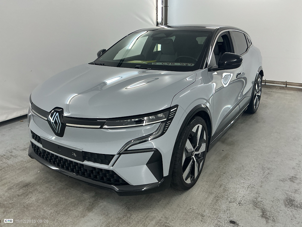 Renault Megane E-TECH 60KWH R220 SUPER CHARGE TECHNO