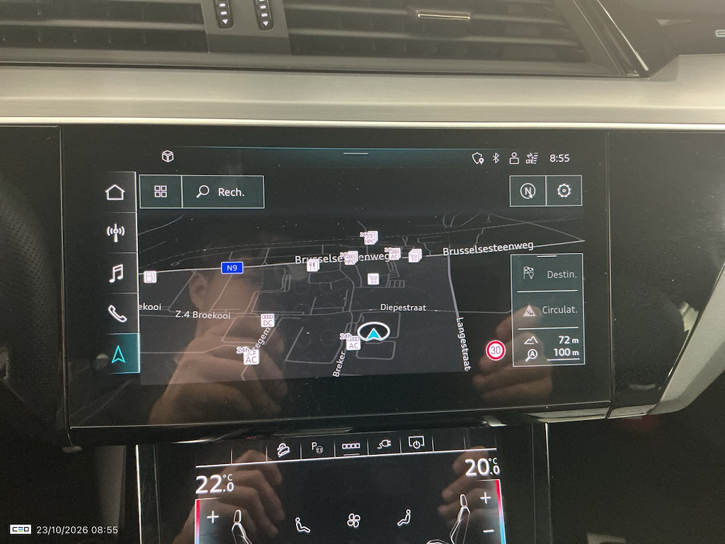 Foto 17 van Audi e-tron