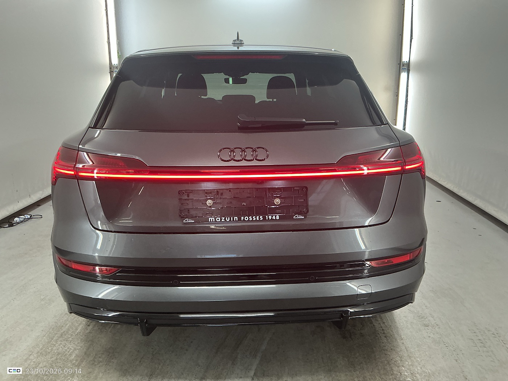 Foto 6 van Audi e-tron