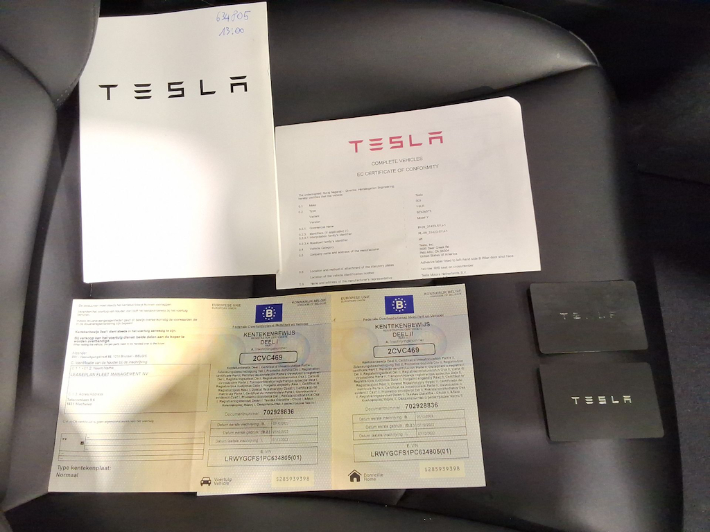 Foto 15 van Tesla Model Y