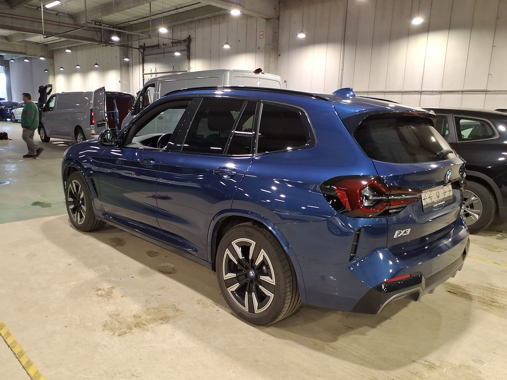 Foto 3 van BMW ix3