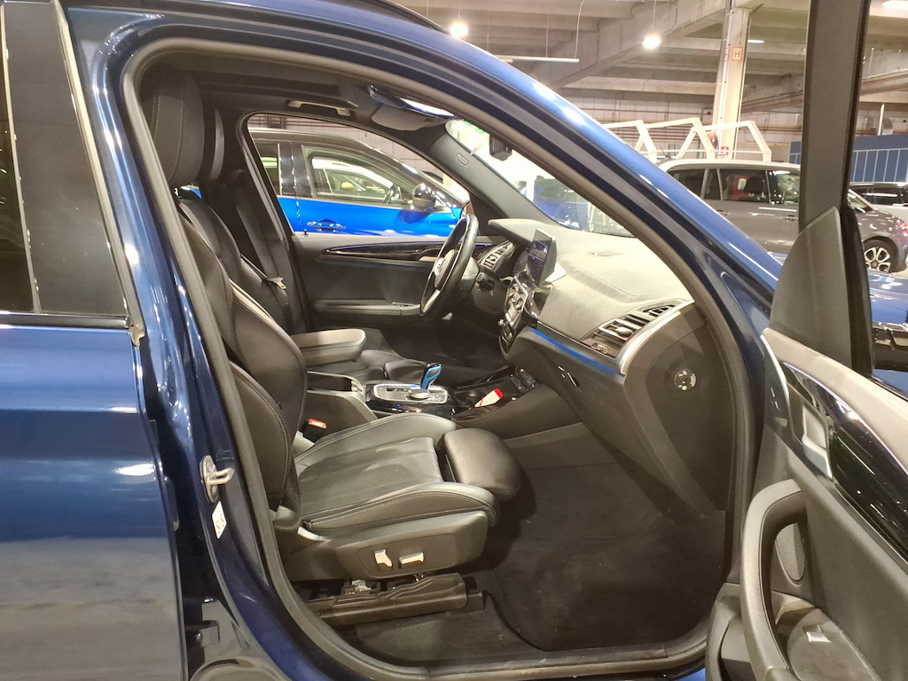 Foto 8 van BMW ix3