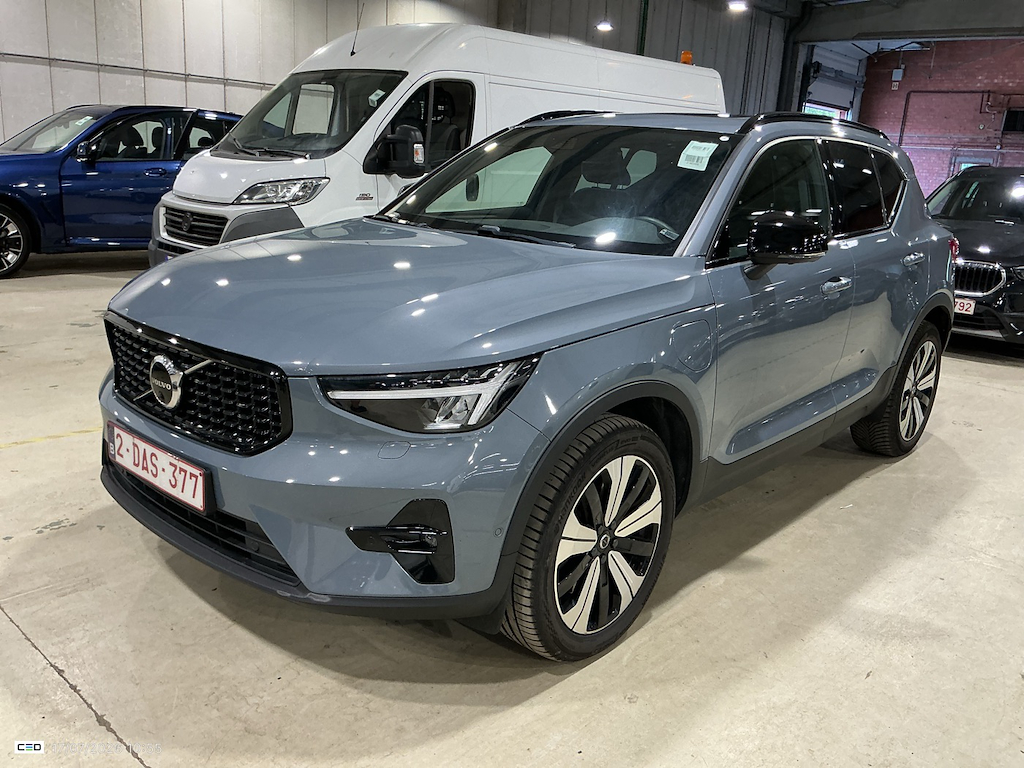Volvo XC40 1.5 T4 PHEV ULTIMATE DARK DESIGN DCT
