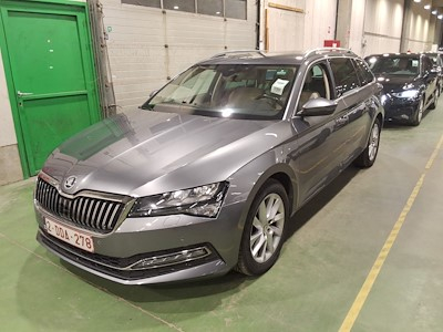 Купуй SKODA SUPERB COMBI на Ayvens Carmarket