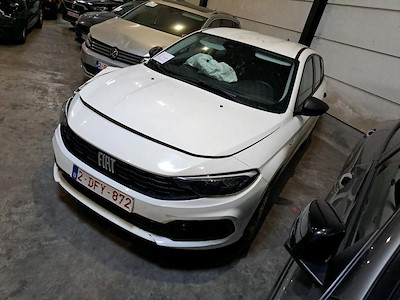 Köp FIAT TIPO SW på Ayvens Carmarket