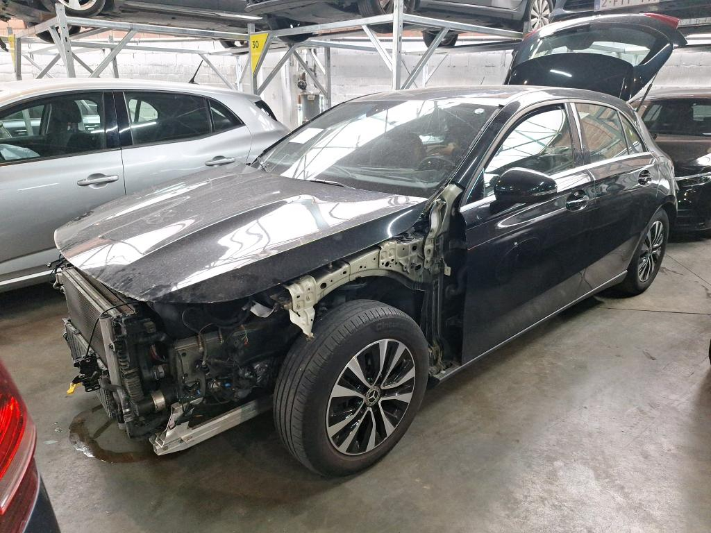 Mercedes-Benz A -CLSS 1.3  180 BUSINESS LINE DCT